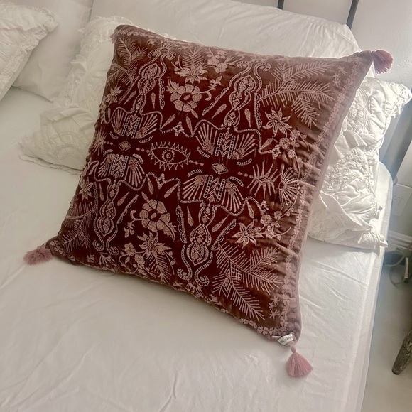 Johnny Was Large Velvet Pillow. - Picture 1 of 3